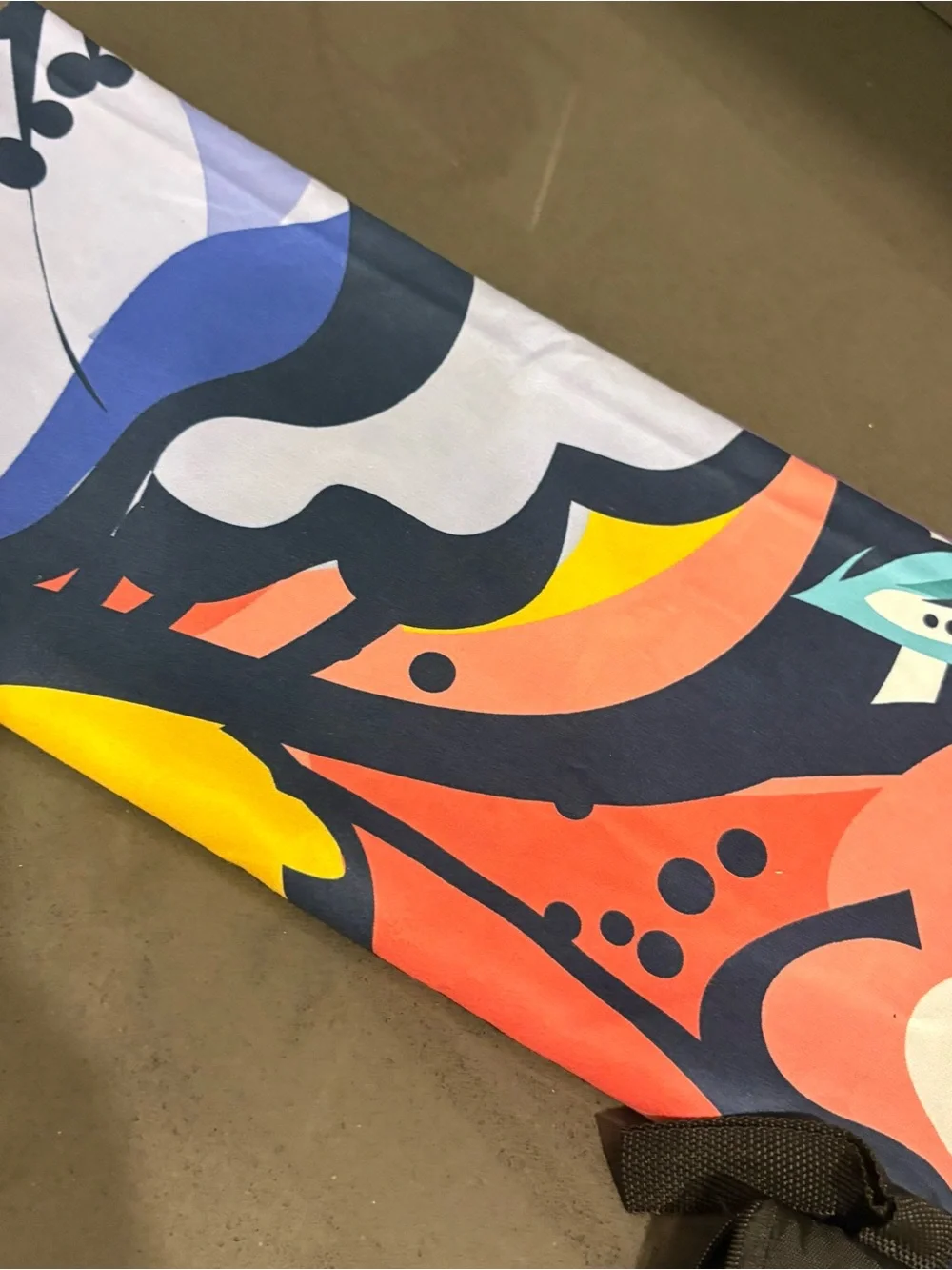 Qinqinamu beach mat/blanket - ultra thin!